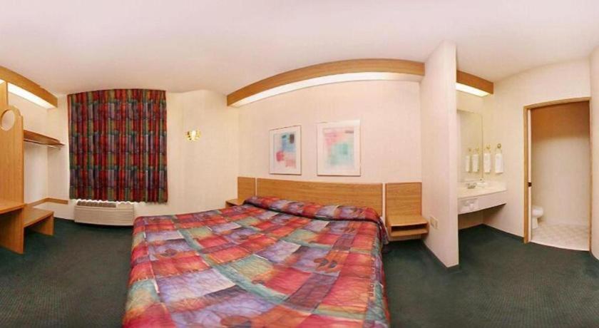 Rodeway Inn Salem Exteriör bild